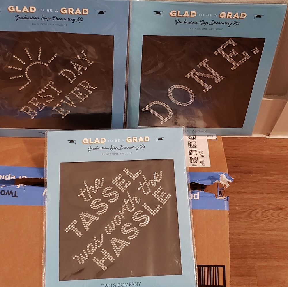 Graduation cap decorations